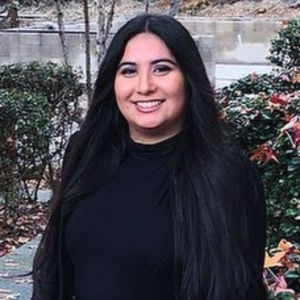 Meet your Posher, Alexandra